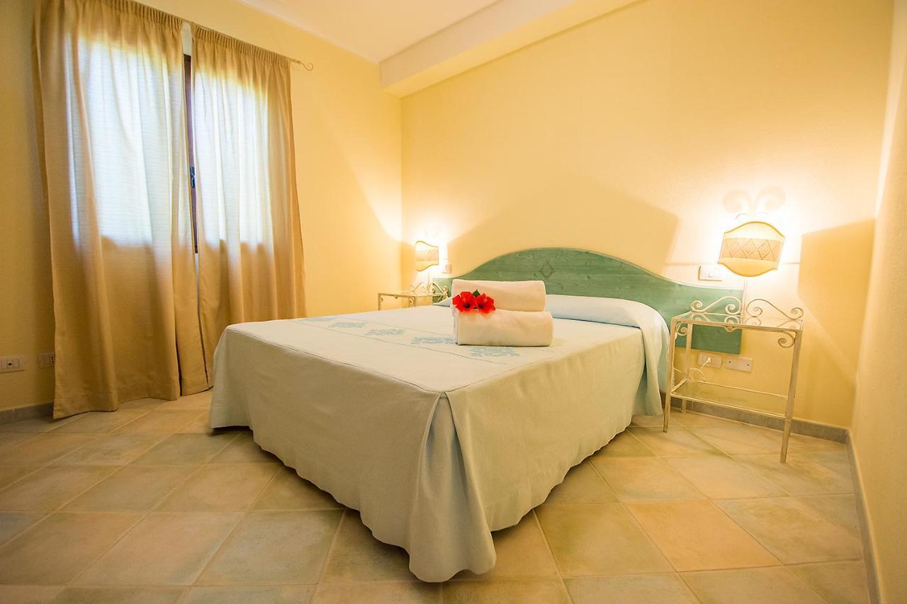 Le Residenze Del Maria Rosaria - Vico Friuli 1 Villa Orosei Exteriör bild
